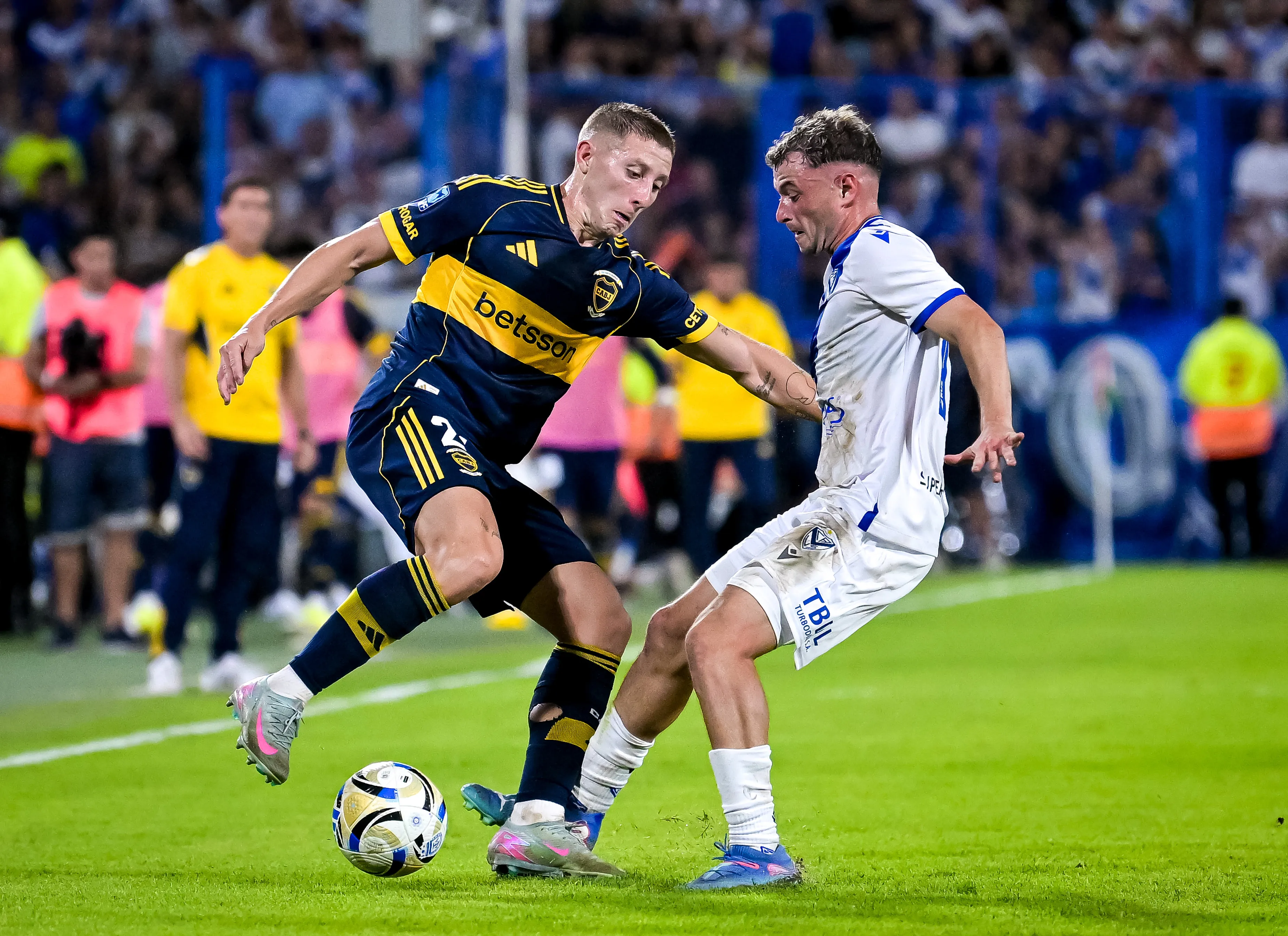 Juan Barinaga en el duelo entre Boca y Vélez. (Getty Images)