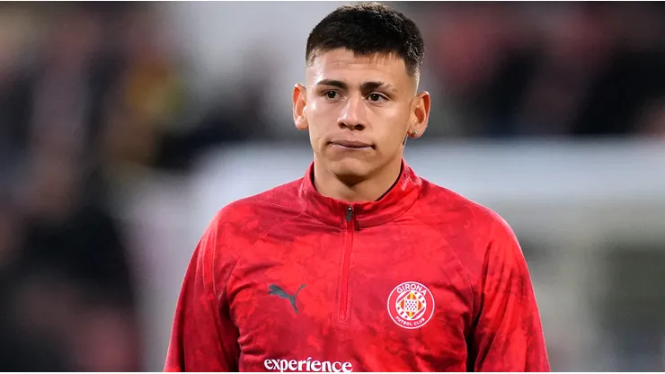 El Diablito Echeverri quedó en la mira de los hinchas de Girona.