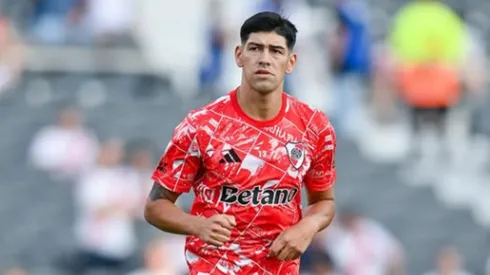 Lautaro Rivero, joven zaguero central de River Plate.
