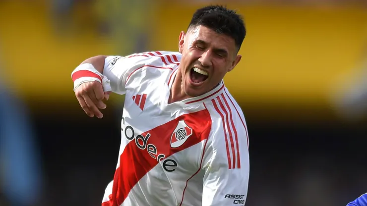 Adam Bareiro podría llegar al Xeneize