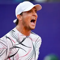 Polémica bandera en el ATP de Buenos Aires: “Más argento que el mate”