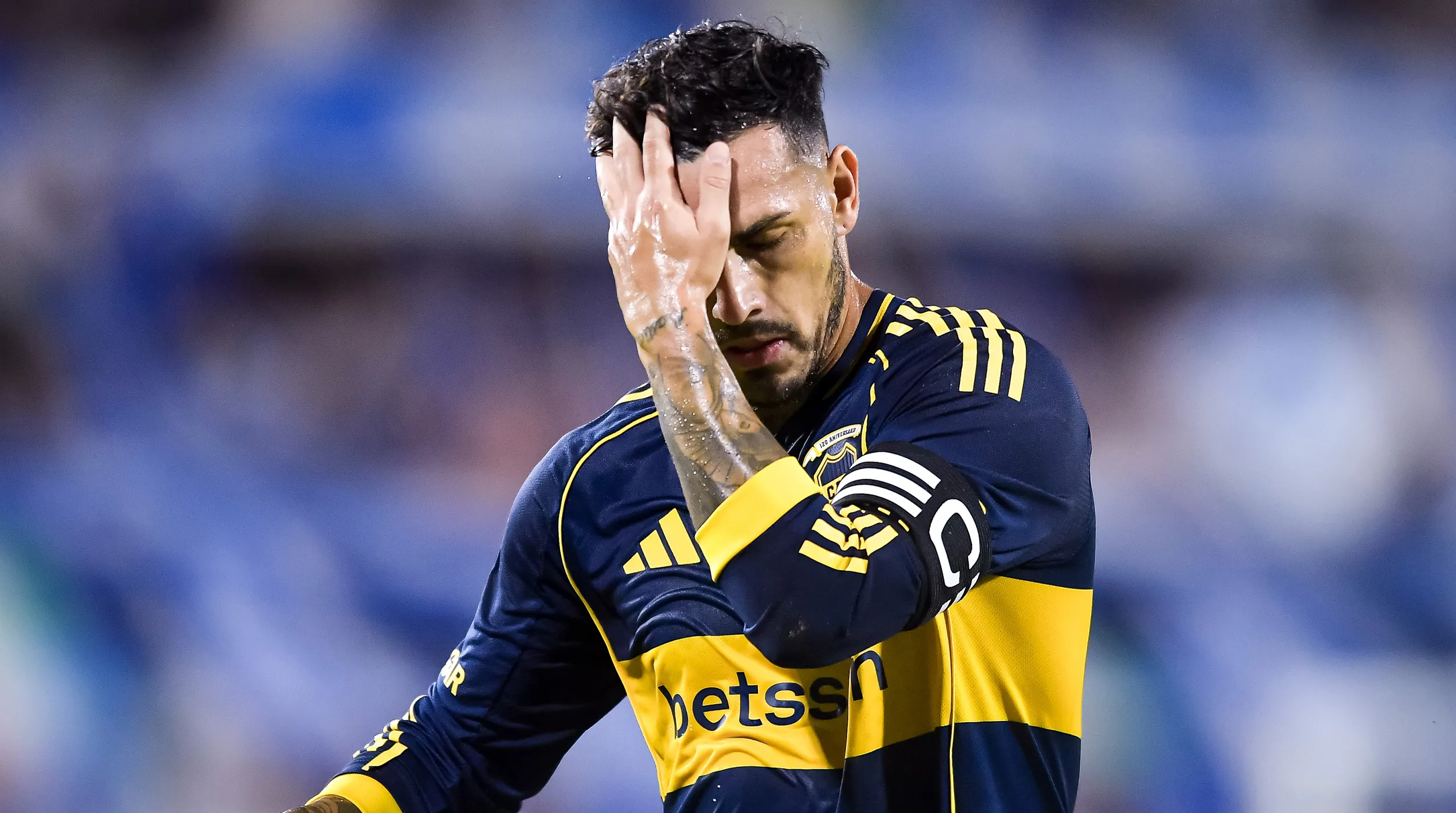 Leandro Paredes fue desafectado por Claudio Úbeda.