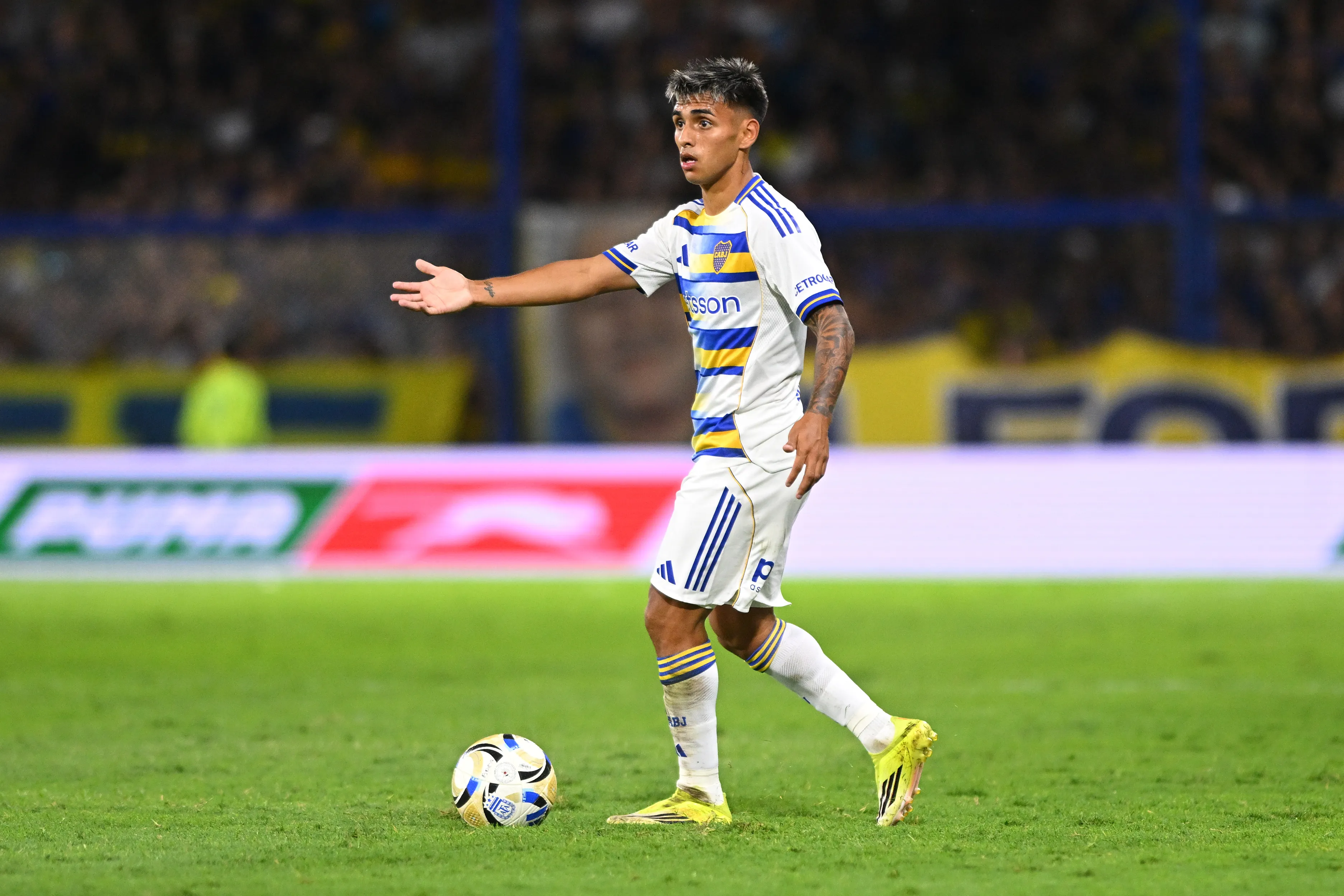 Delgado solo fue titular ante Vélez en lo que va del Torneo Apertura. (Getty).