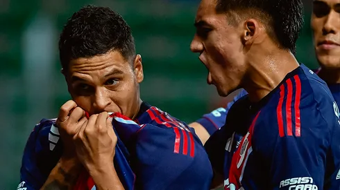 Juanfer Quintero celebra su gol ante Ciudad de Bolívar.