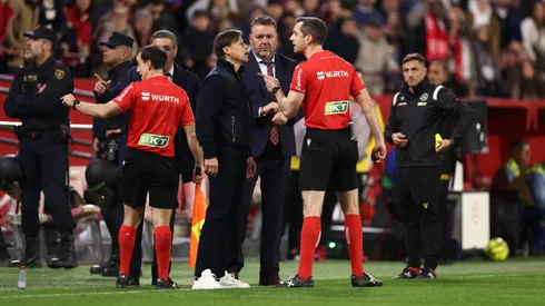 Matías Almeyda fue sancionado por el Comite de Disciplina de la RFEF con 7 partidos por su cruce con el árbitro Iosu Galech.