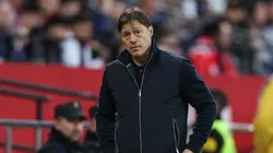 El DT de Sevilla recibió siete fechas de suspensión.