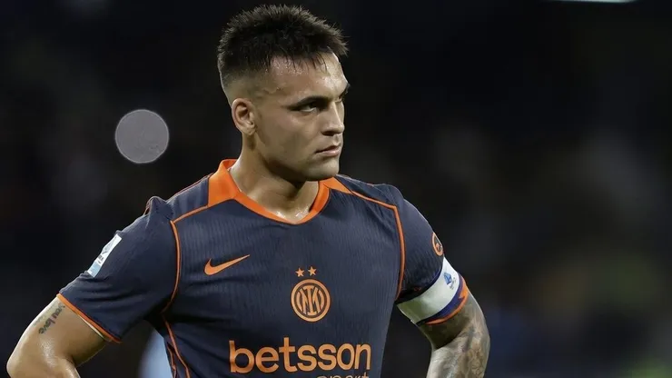 Lautaro Martínez salió lesionado en la Champions League.