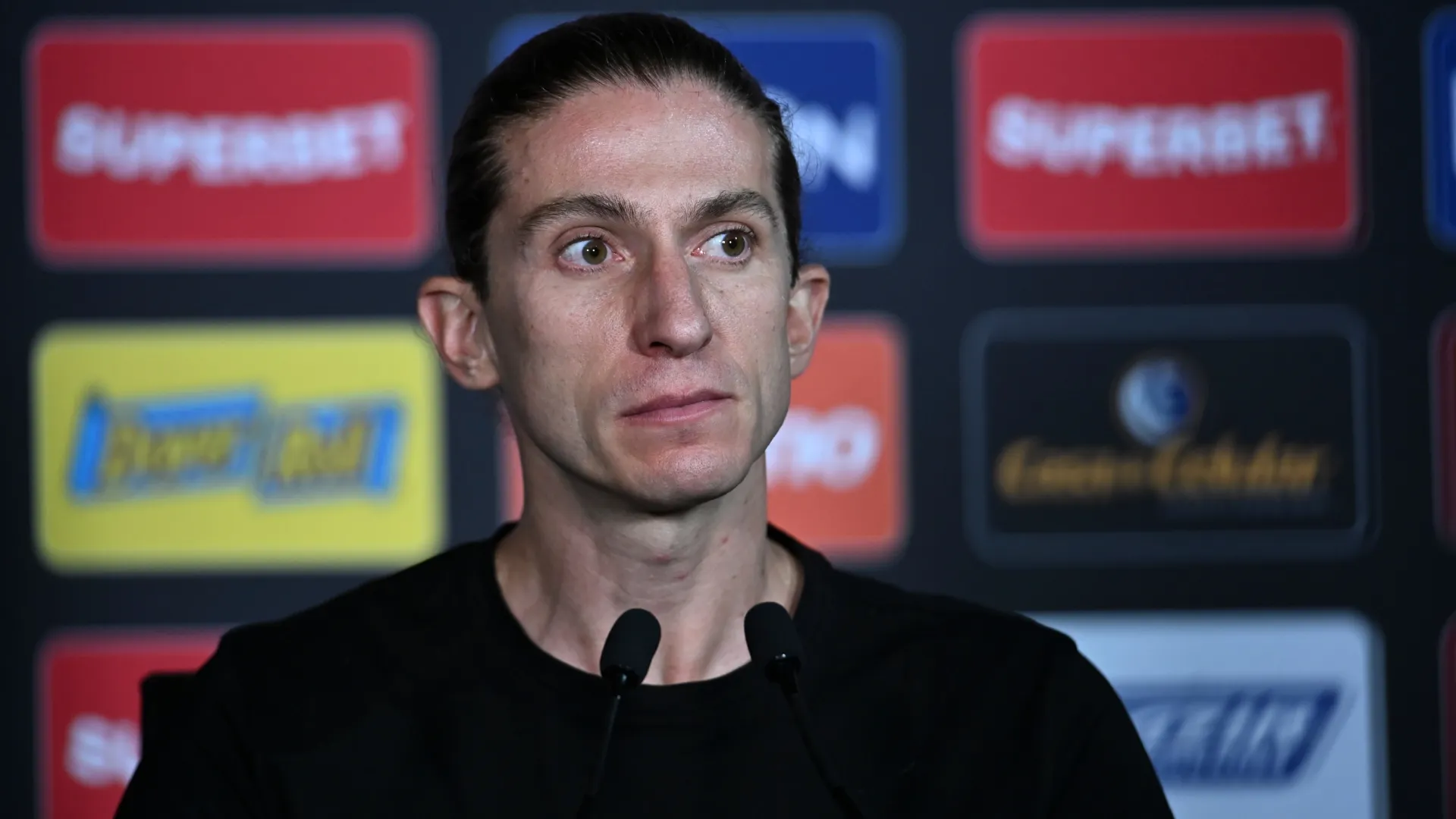 Filipe Luis, entrenador de Flamengo.