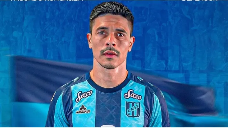 Facundo Roncaglia fue anunciado como refuerzo de San Telmo.