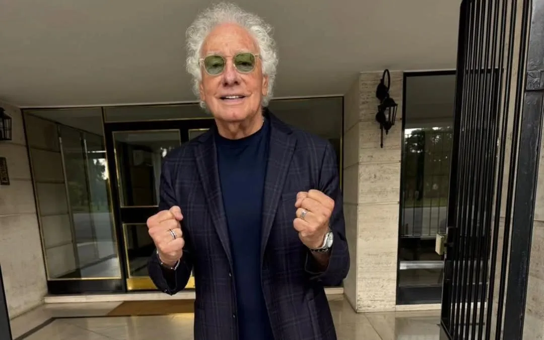 Guillermo Coppola le envió un mensaje a Juan Román Riquelme (@guillermocoppola).