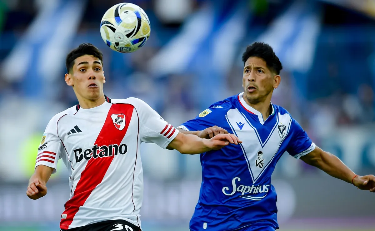 Pronósticos Vélez Sarsfield vs River Plate 22/02/2026