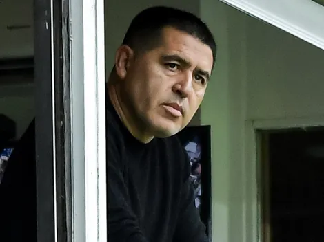 Así reaccionó Riquelme cuando La Bombonera silbó a Cavani