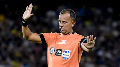 El árbitro para Vélez vs. River.