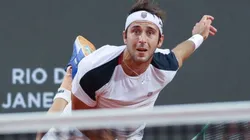 Tomás Etcheverry, tenista argentino.