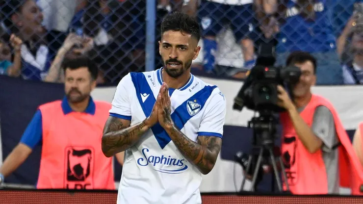 Lanzini pidiéndole perdón a River.
