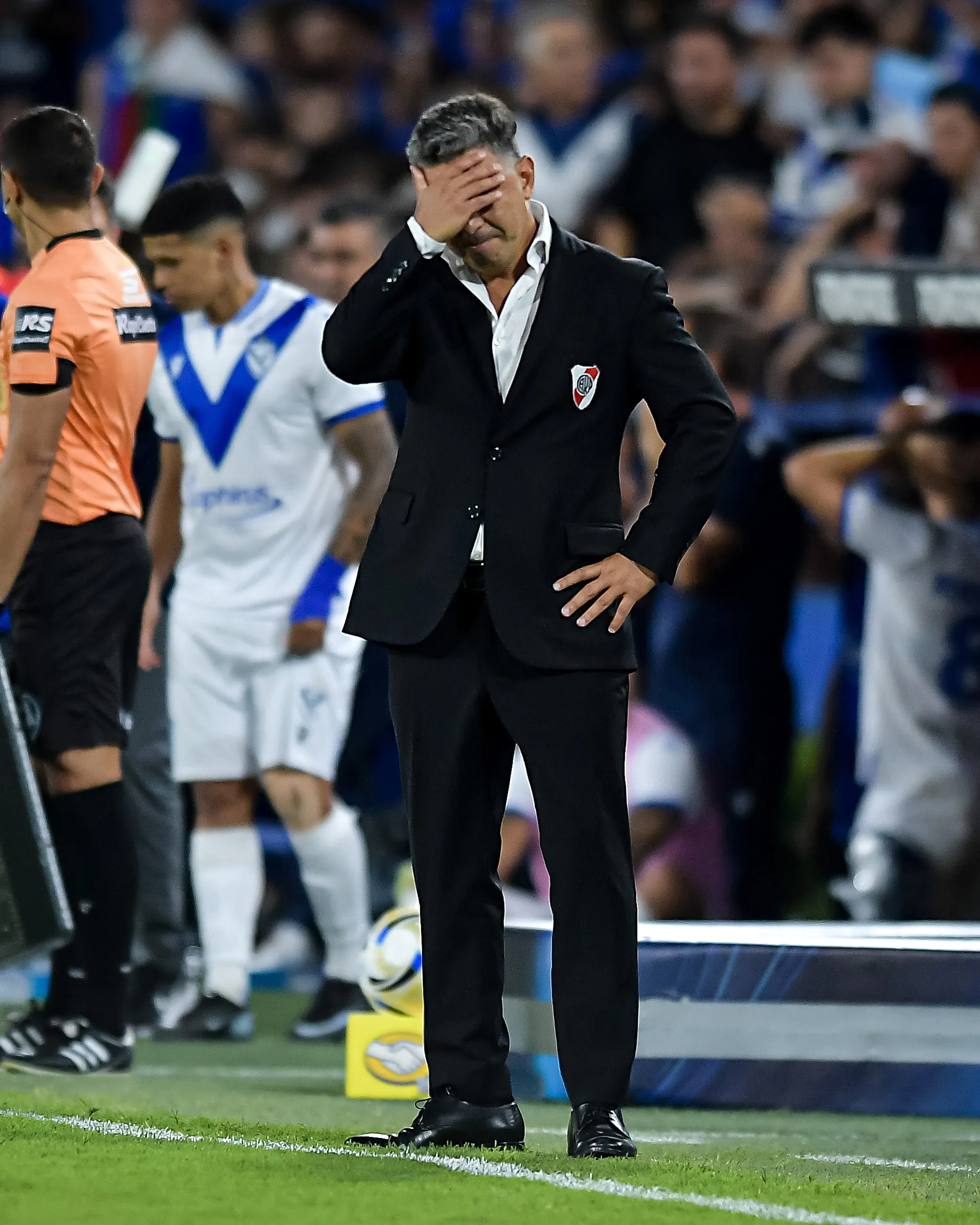 gallardo river renuncia velez