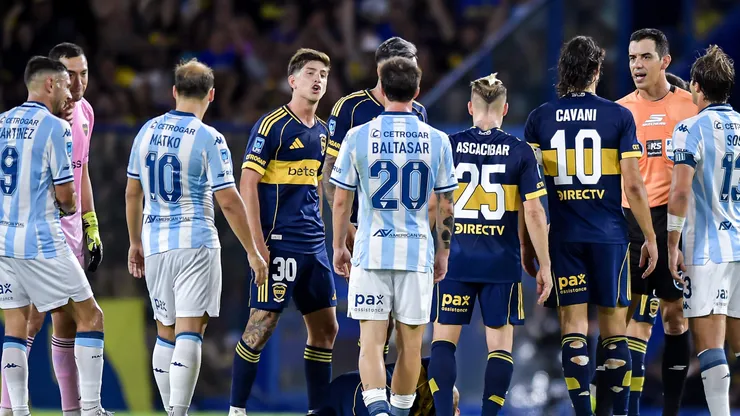 Tomás Belmonte se cruzó con Baltasar Rodríguez en Boca vs. Racing.