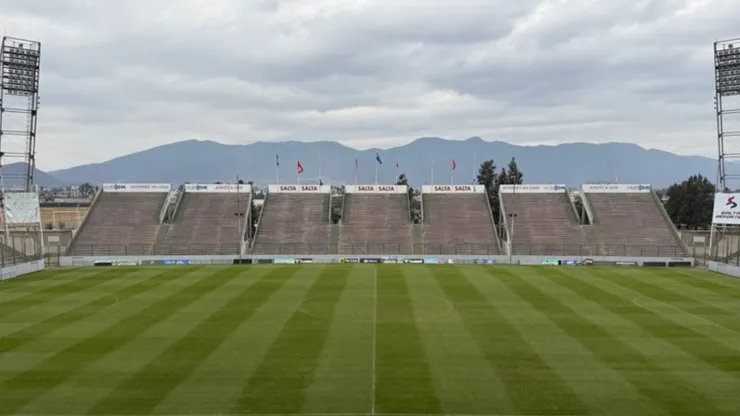 El Estadio Padre Martearena de Salta.