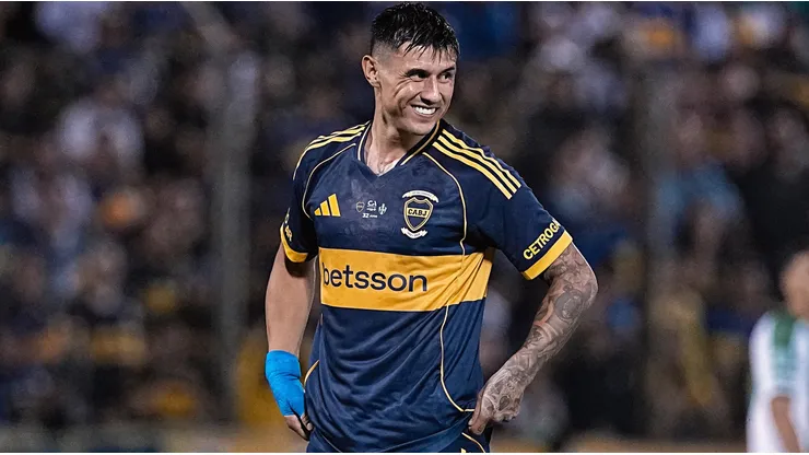 Con una sonrisa: así celebró Bareiro su primer gol en Boca.
