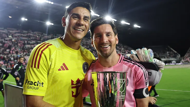 Ustari analiza su próximo paso en el fútbol.