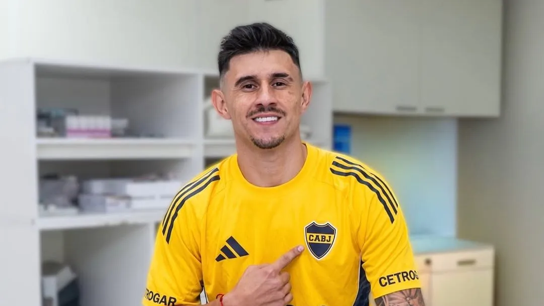 Adam Bareiro, delantero paraguayo de Boca.