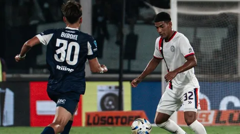 Talleres y San Lorenzo se enfrentan en Córdoba.