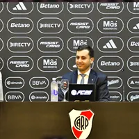 River hoy: presentaron a Coudet, la lesión de Armani y la advertencia de Martínez