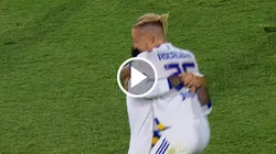 Ascacíbar celebra su gol con Boca ante Lanús.