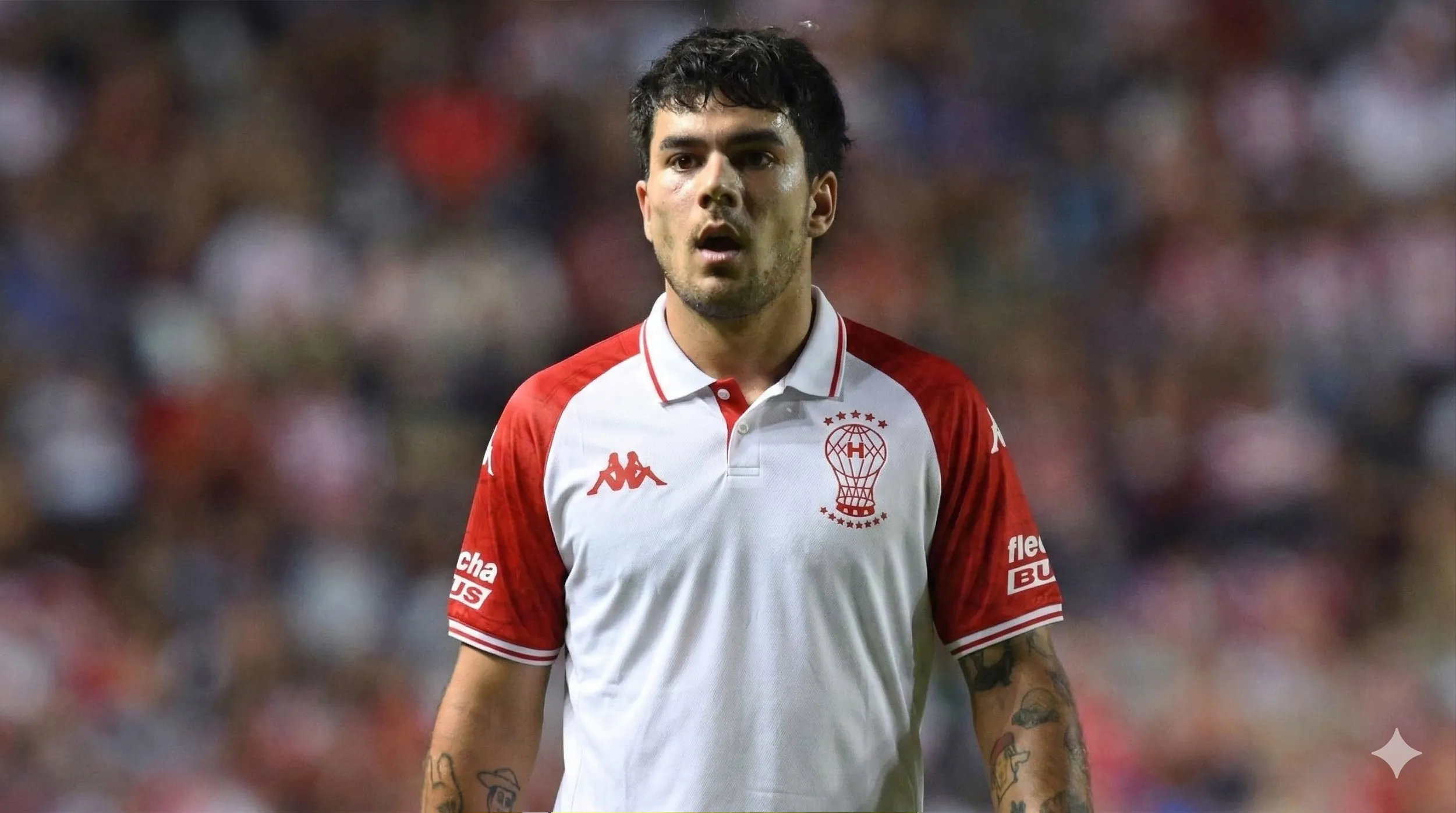 Lucas Blondel, nuevo jugador de Huracán. (Foto: Creada con Gemini).