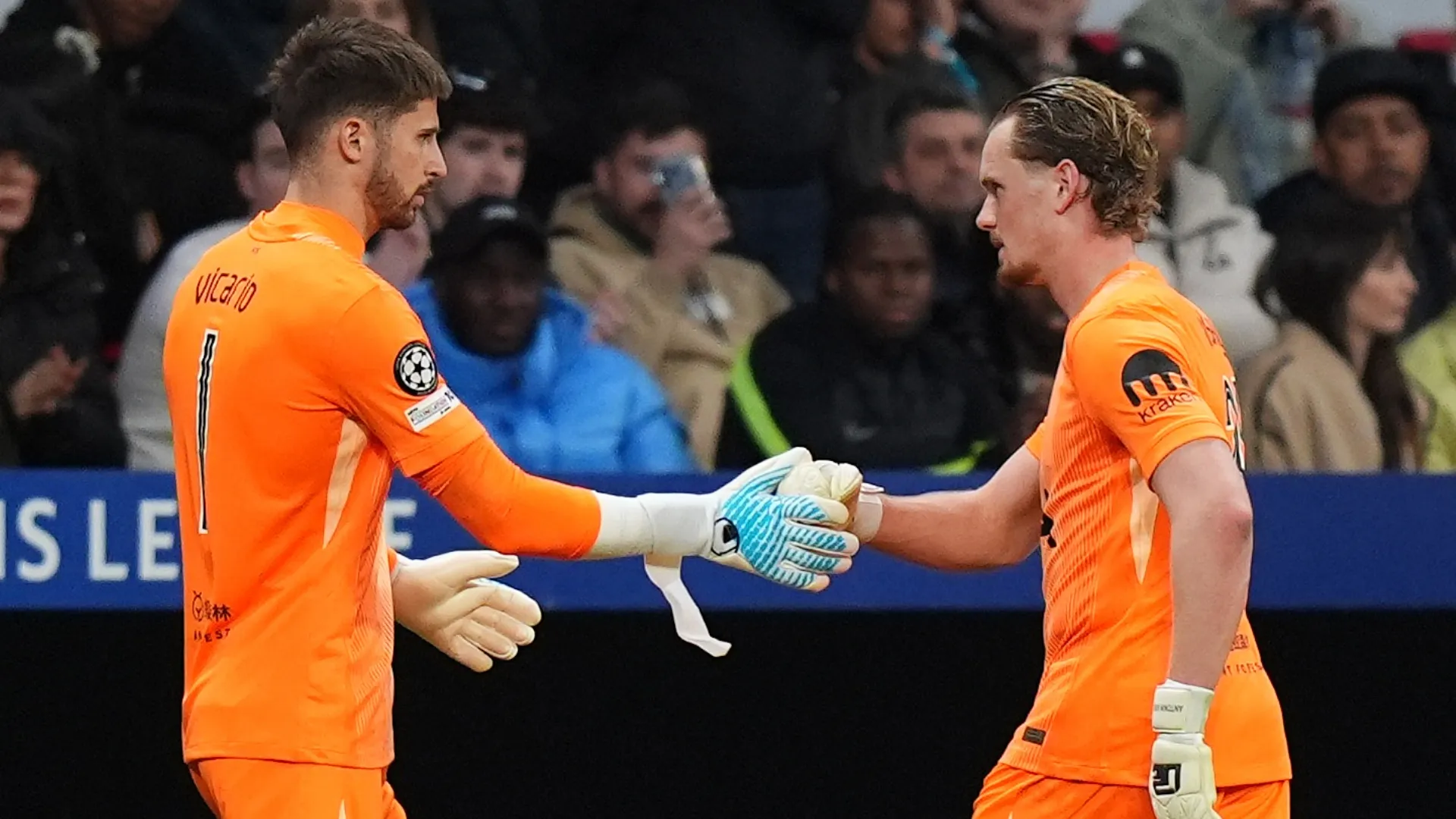 Tottenham cambió de arquero tras los errores de Kinsky