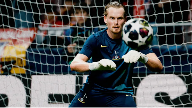 Más de 6 millones: la publicación viral de Tottenham sobre Antonín Kinský tras la goleada ante Atlético Madrid