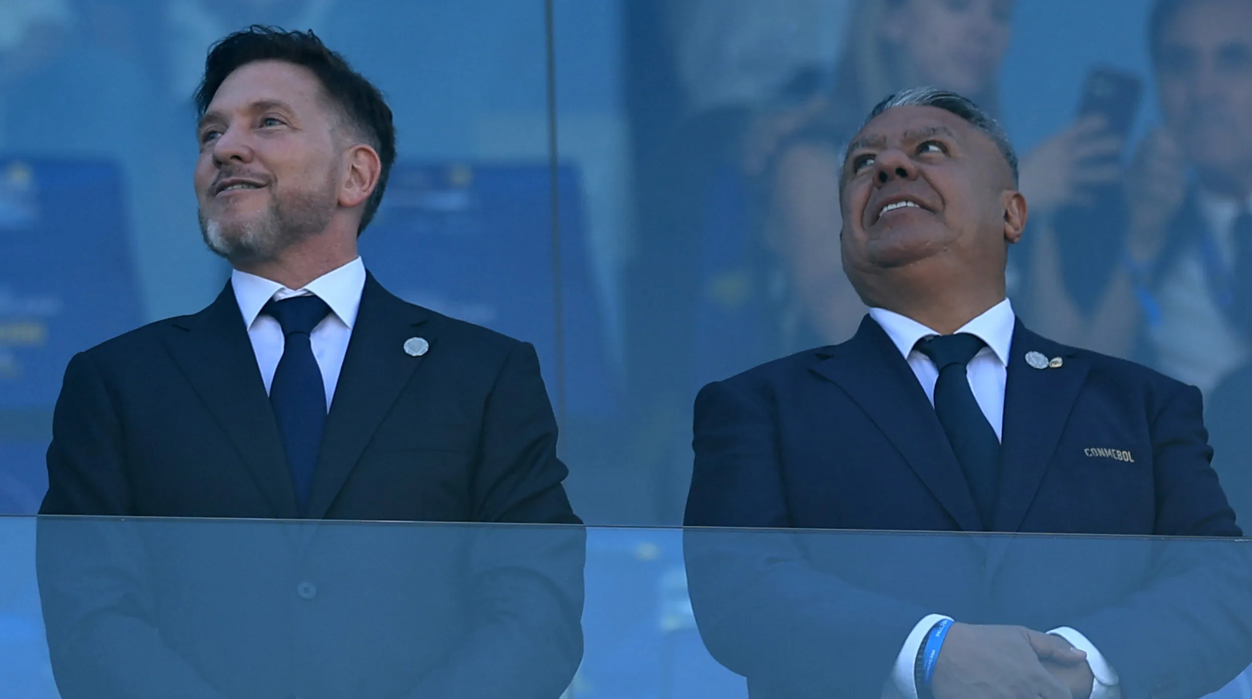 Desde España les respondieron a Tapia y Domínguez.