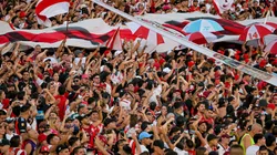 Los hinchas de River reprobaron a un titular.