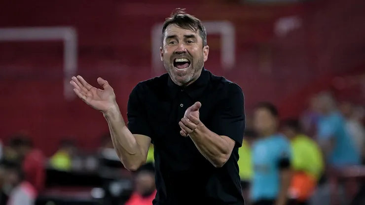 El Chacho Coudet debutó con un triunfo por 2-1 ante Huracán.