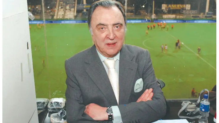 Marcelo Araujo, periodista y relator argentino.