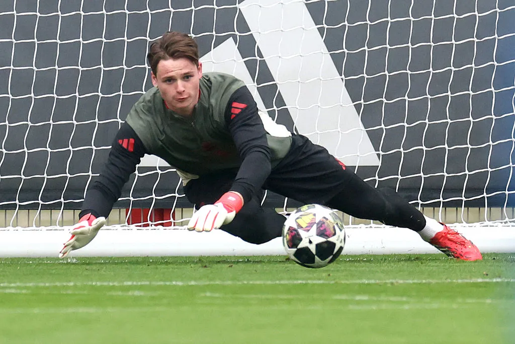 Urbig será titular si los médicos aprueban su participación y supera los protocolos de conmoción cerebral. (Getty)