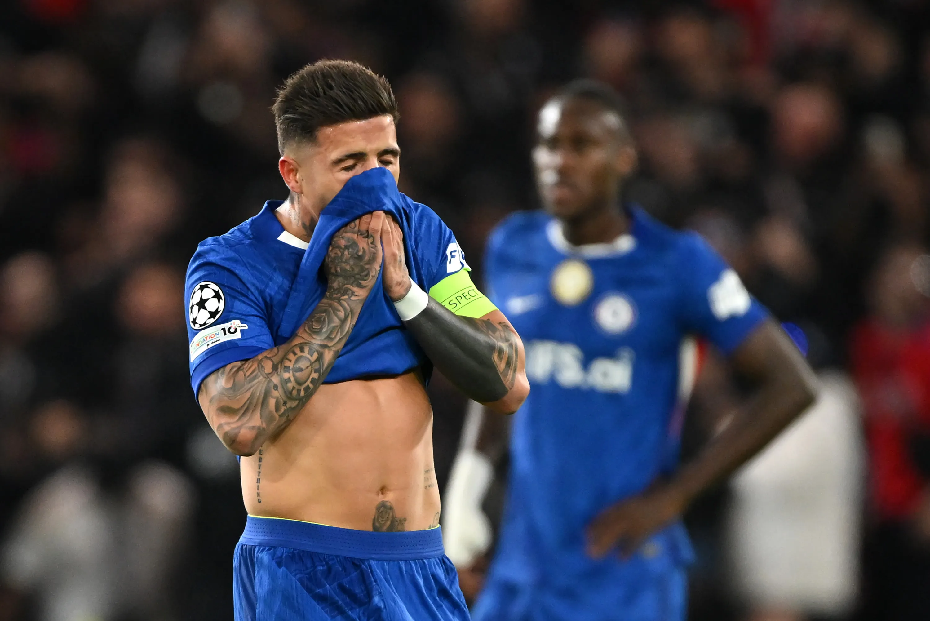 Enzo Fernández lamenta el momento de Chelsea. (Getty Images)