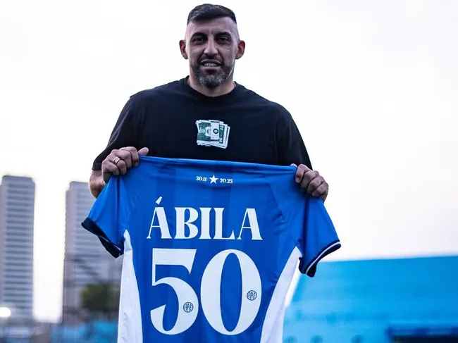 Wanchope se ilusiona con convertirle a River (@wanchope_abila9).
