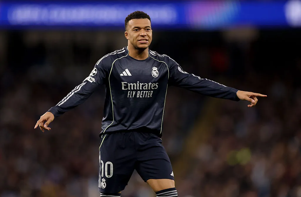 Mbappé volvió a jugar este miércoles contra Manchester City. (Getty)