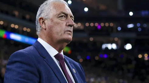 Gustavo Alfaro y un discurso motivacional para Paraguay