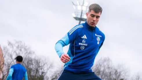 Aaron Anselmino y un presente lleno de incertidumbre en Francia.