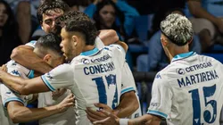 Los jugadores de Racing en el duelo ante Belgrano de Córdoba.