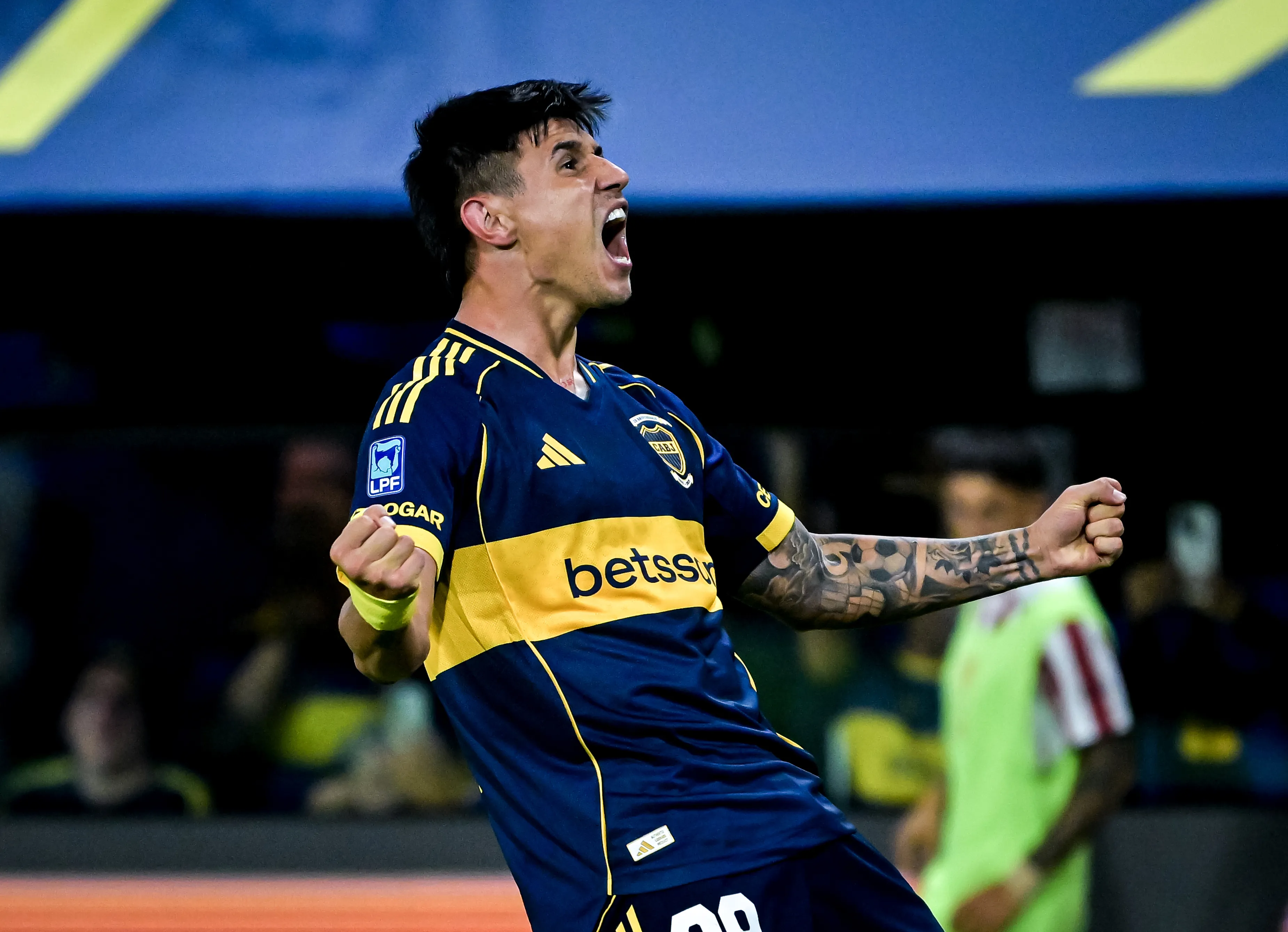 Adam Bareiro, tras convertir un gol en Boca. (Getty Images)