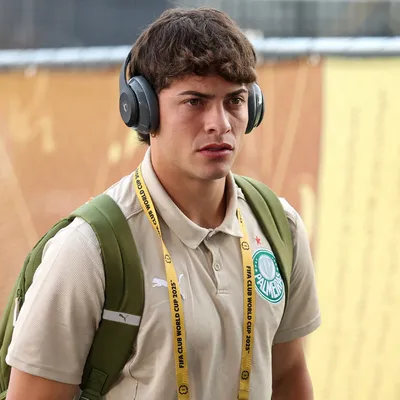 Scaloni convocó a Giay para reemplazar a Montiel