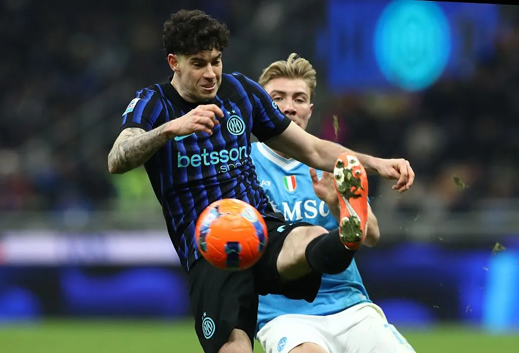 Inter valora a Bastoni por sobre los 50 millones de euros. (Getty)