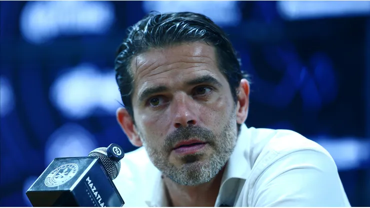 Gago perdió en su debut con U de Chile y los hinchas lo destruyeron
