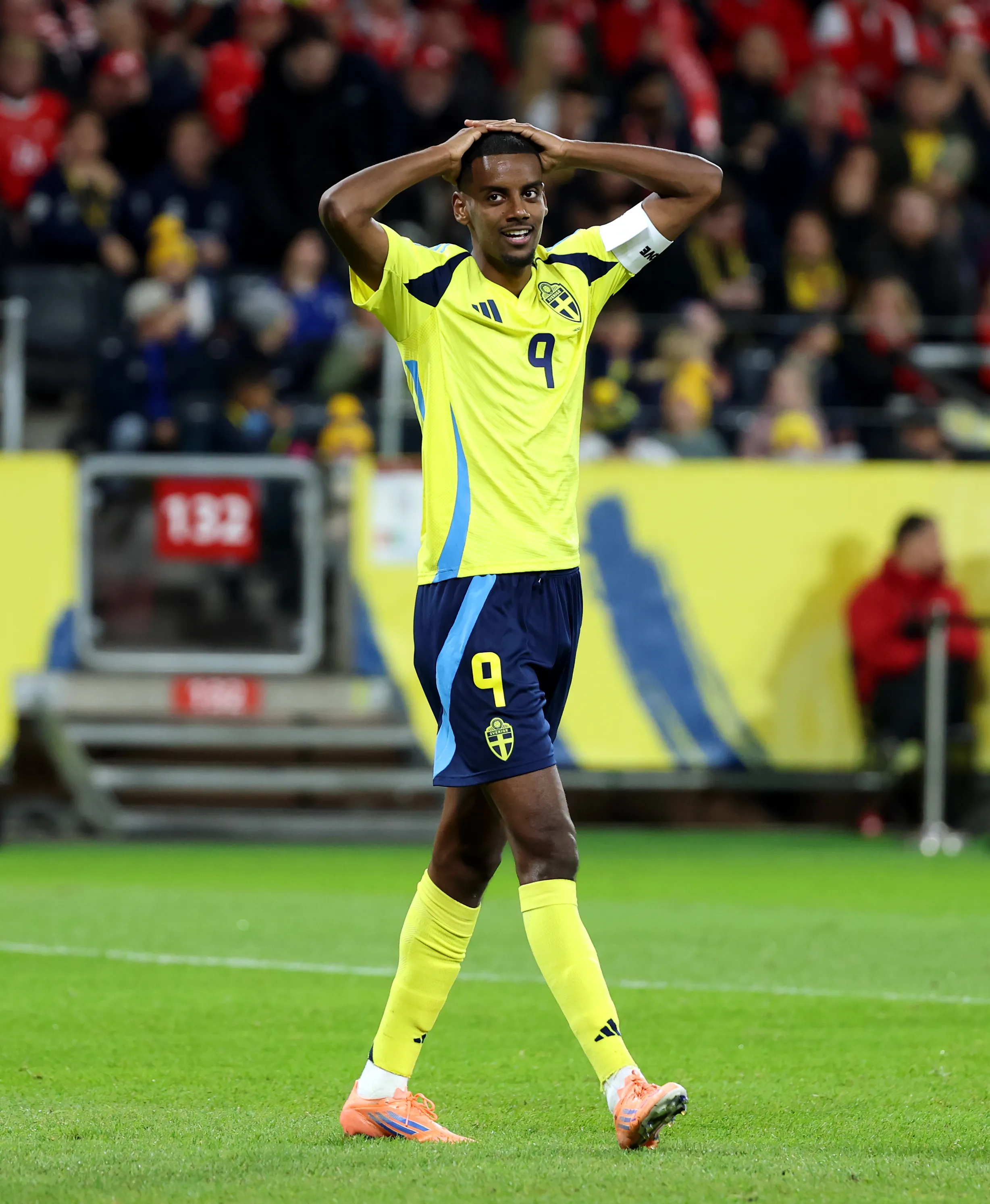 Alexander Isak, delantero sueco. (Getty).