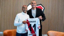 River le regaló una camiseta a Romário tras la entrevista que le realizó a David Trezeguet en el Estadio Monumental.