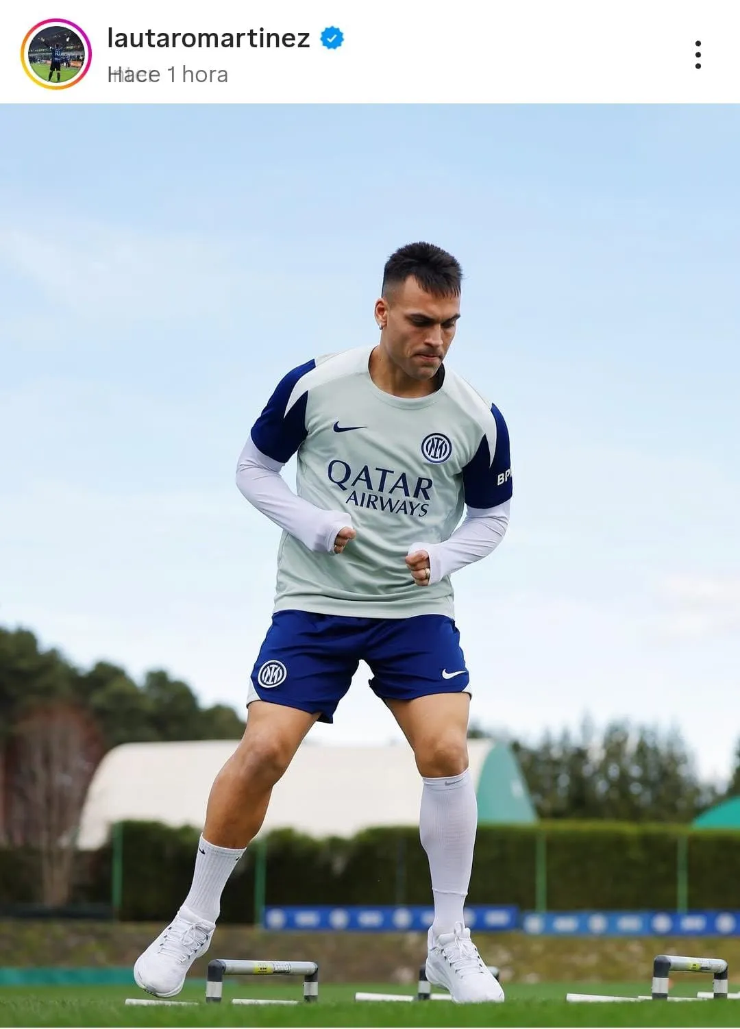 Lautaro Martínez se muestra en su Instagram entrenando en Milan, mientras sus compañeros de la Selección Argentina ensayan en Ezeiza.
