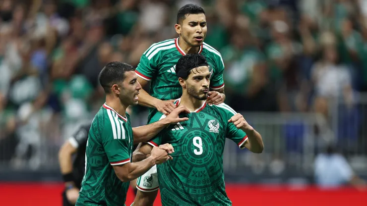 México quiere hacerse fuerte de local ante Portugal.